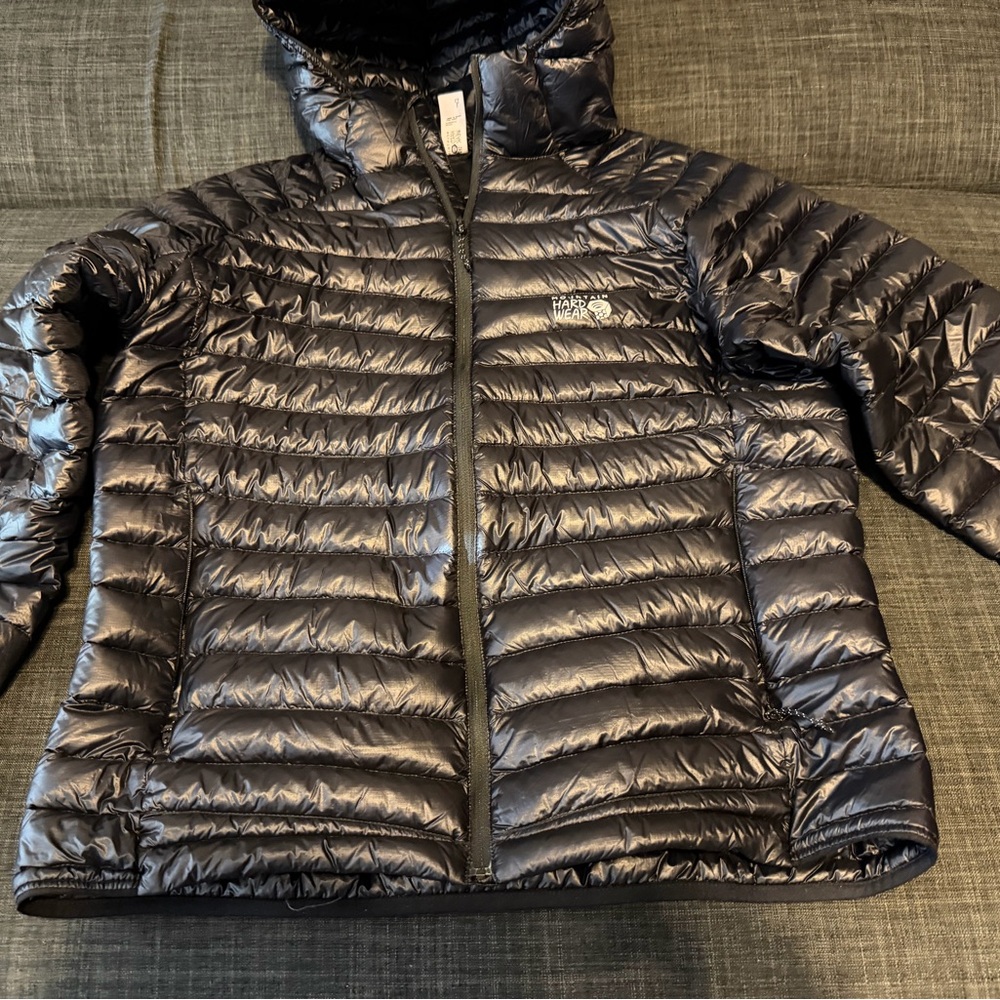 Mountain Hardwear Glossy Black Puffer Jacket